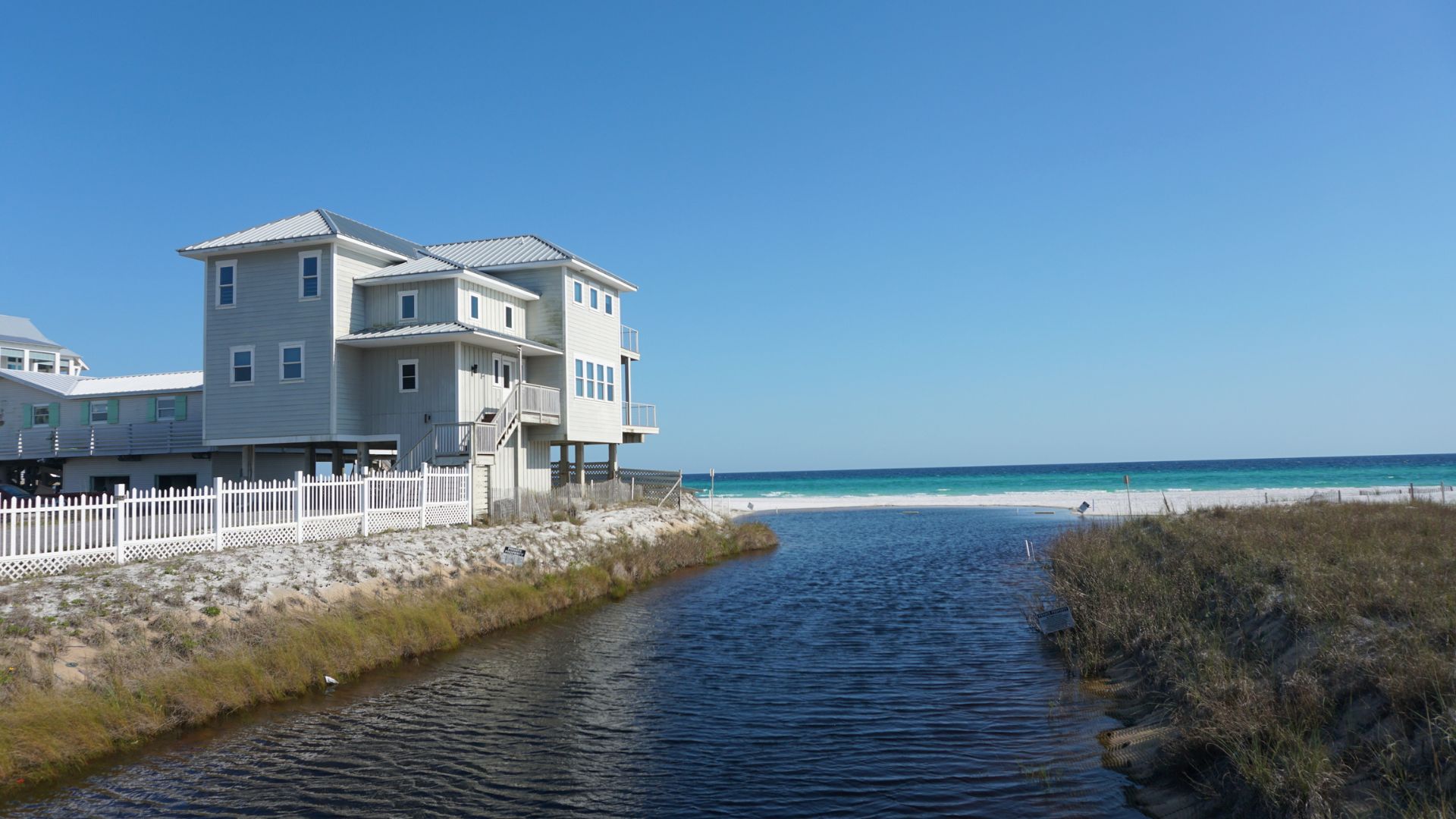 About Resorts Locksmith Services